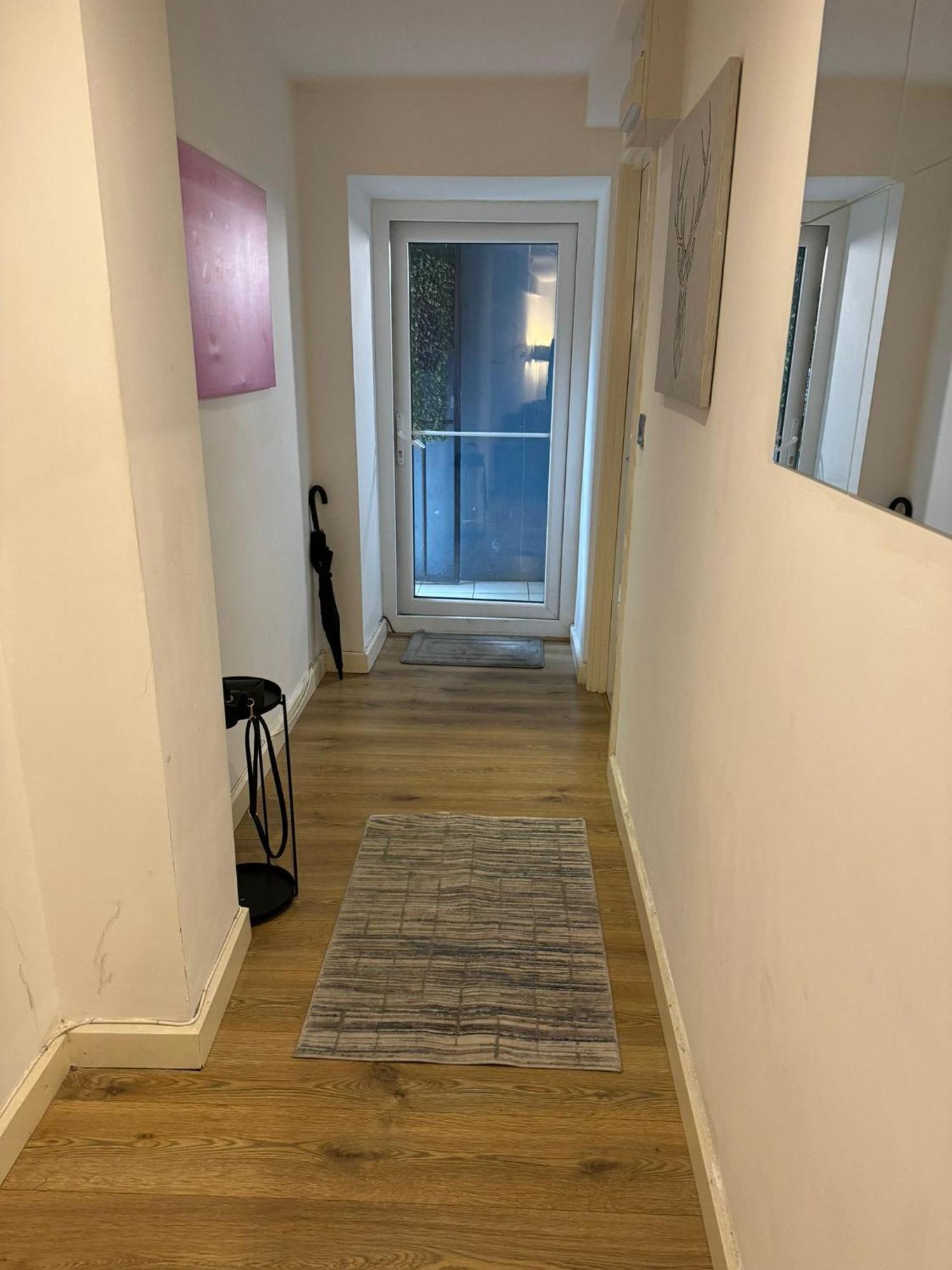 Cozy Two Bedroom Apartment Sleeps 6 Near Camden Market Hw10 London Kültér fotó