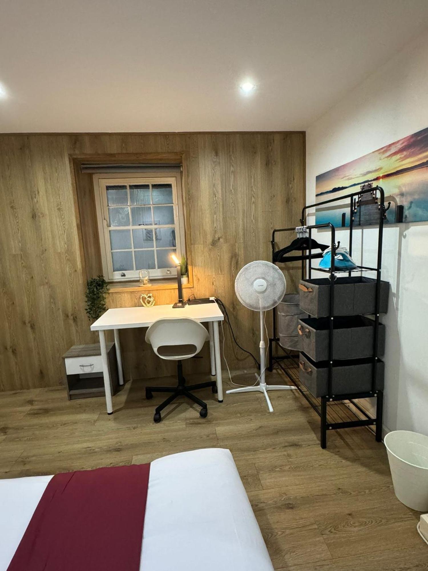 Cozy Two Bedroom Apartment Sleeps 6 Near Camden Market Hw10 London Kültér fotó